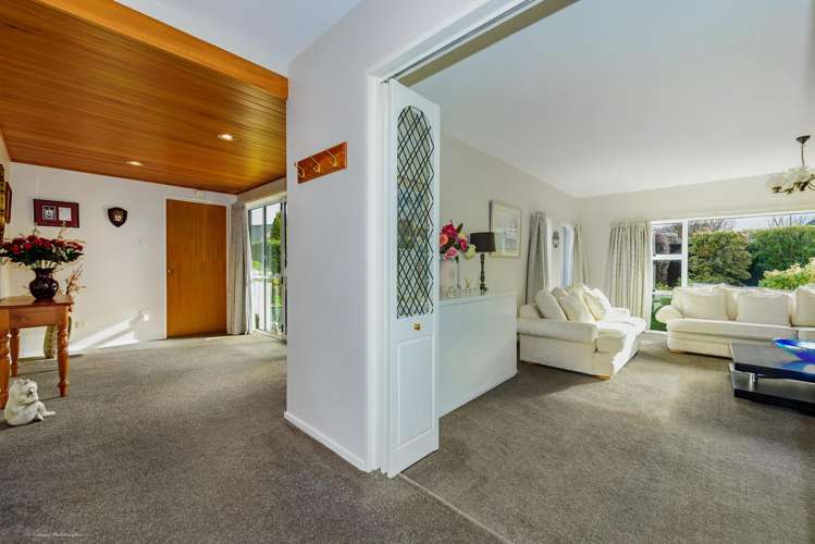 22 Felstead Place_5