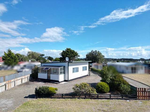 10 Hennessy Street Foxton Beach_1