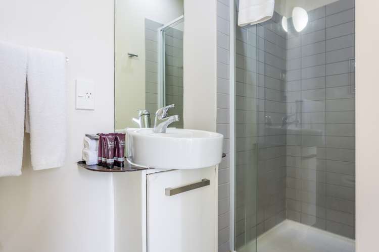 1720/10 Waterloo Quadrant Auckland Central_11