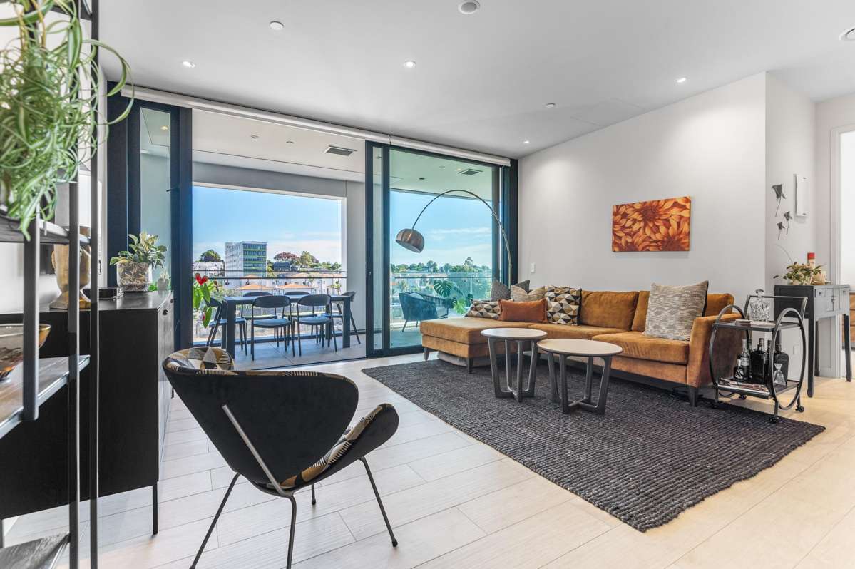 202/223D Green Lane West_3