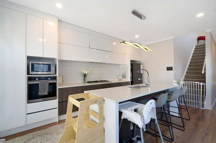 7 Silvereye Road_4