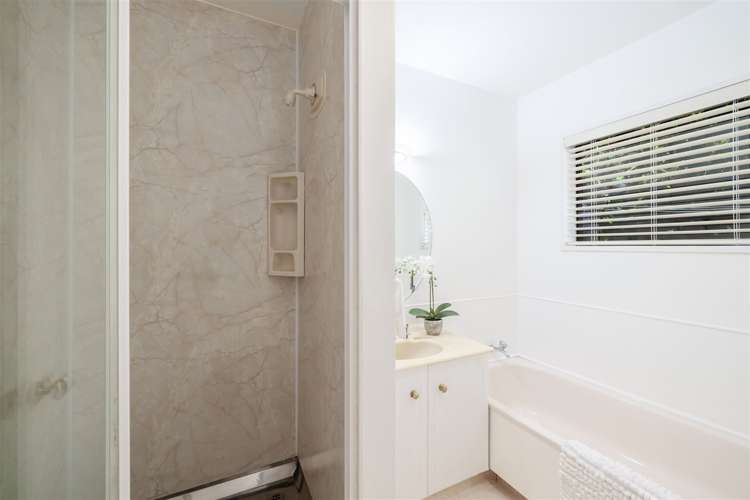 1/15 Inglewood Place Avonhead_11