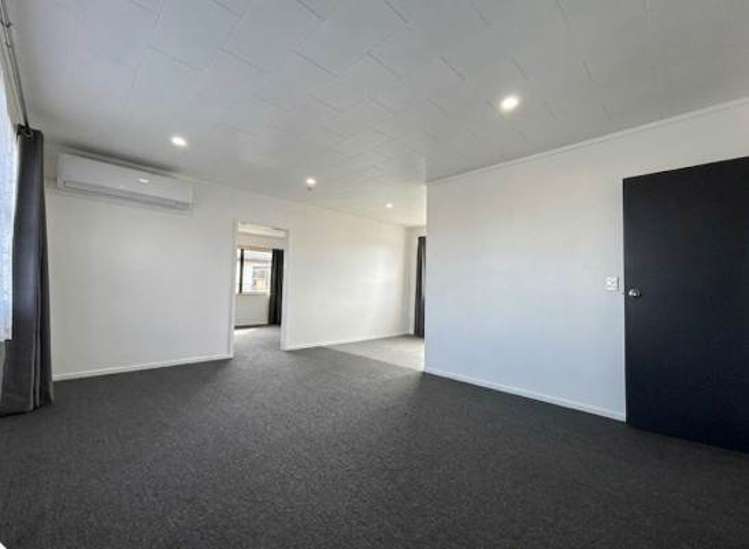 581 Massey Road Mangere_5