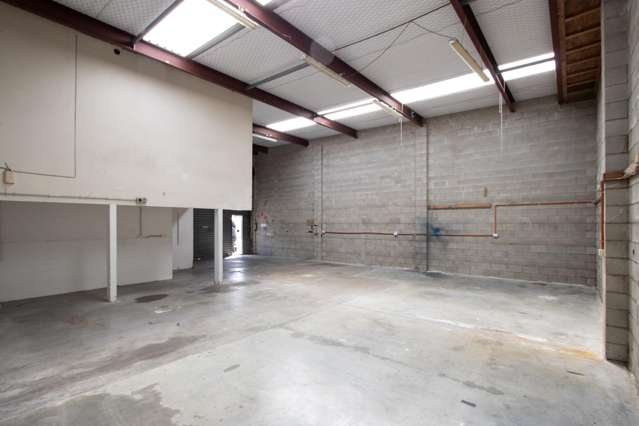 6/21 Poland Road Wairau Valley_2