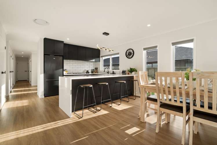 52 Whatumairangi Way Owhata_12