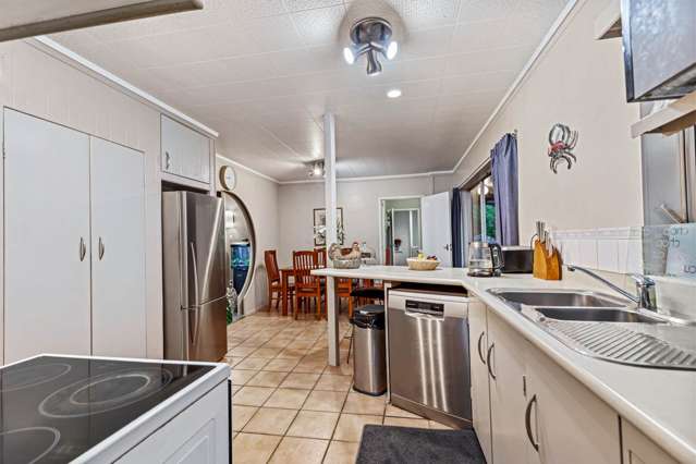 16 Ribblesdale Road Henderson_4