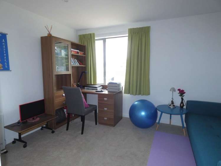 15/2 Stone Street Miramar_8