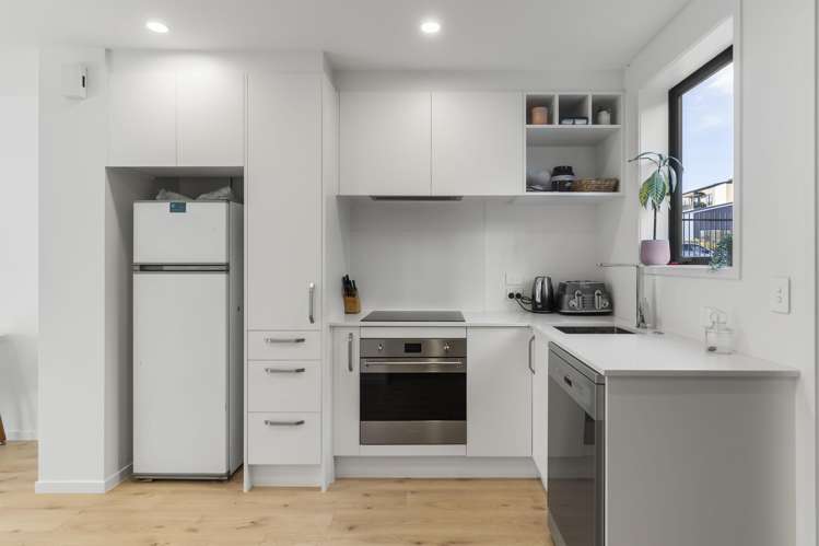 105 Ninth View Avenue_5