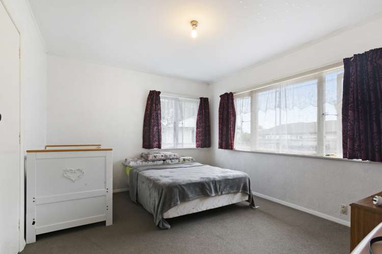 68 Sutton Crescent Papakura_7