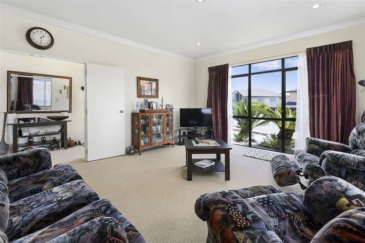 16 Leafield Crescent Henderson_6