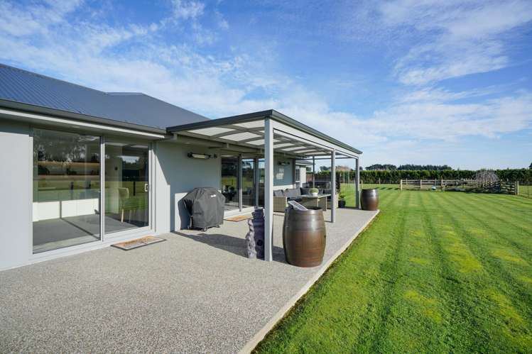 81 Mika Way Lorneville_26