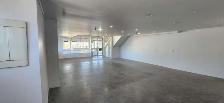 11/1 Alice Avenue Orewa_2