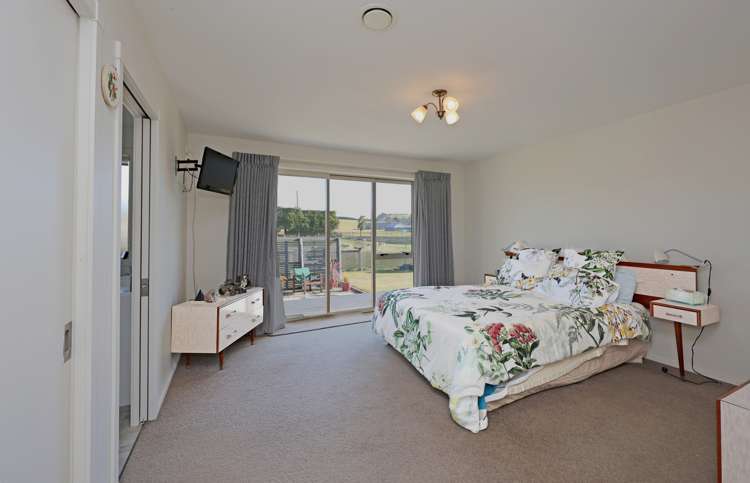 70 Airedale Road Weston_9