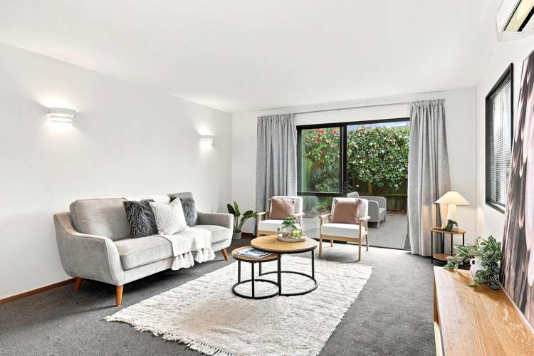 6/249 Kilmore Street_2