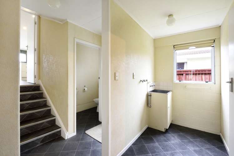 33 Norwich Street Stoke_15