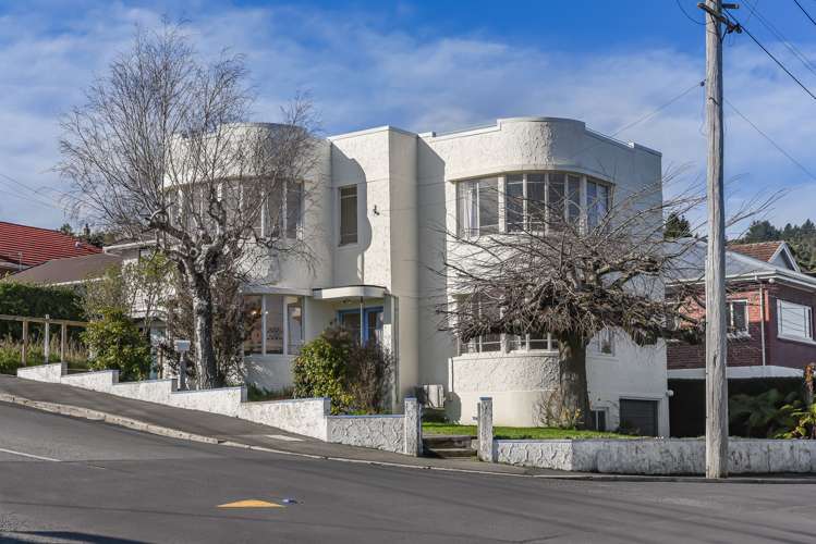 90 Signal Hill Road_0