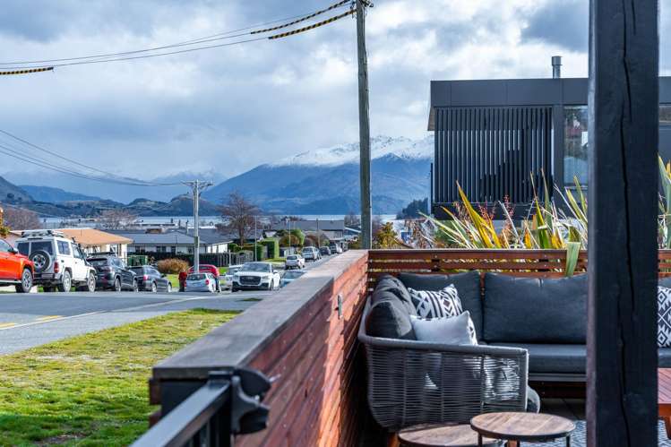 84 Helwick Street Wanaka_33