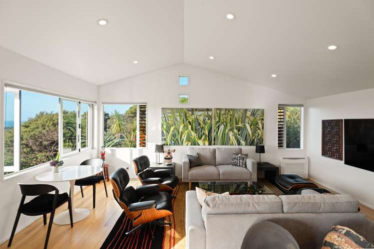 95 Queens Drive Oneroa_10