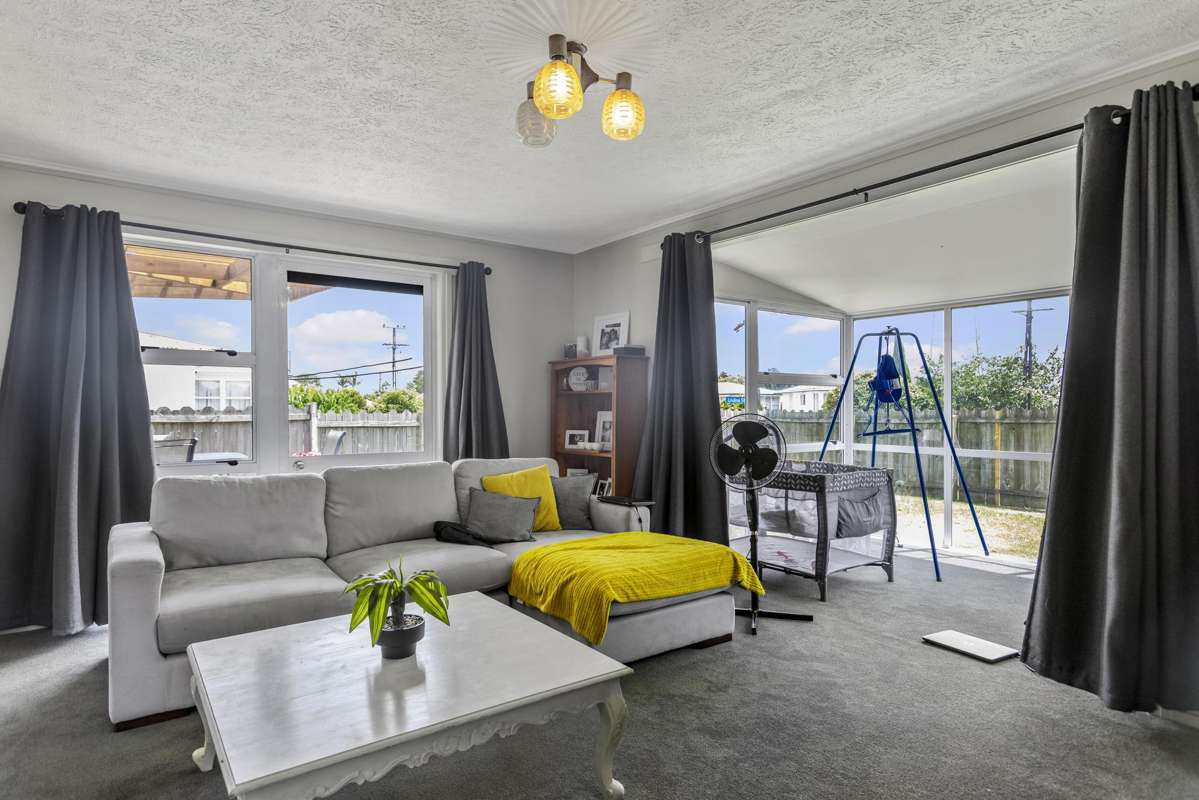 42 Tiraumea Drive_1