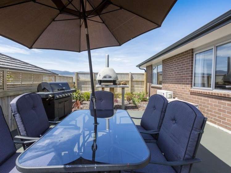 91 Riverstone Drive Riverstone Terraces_24