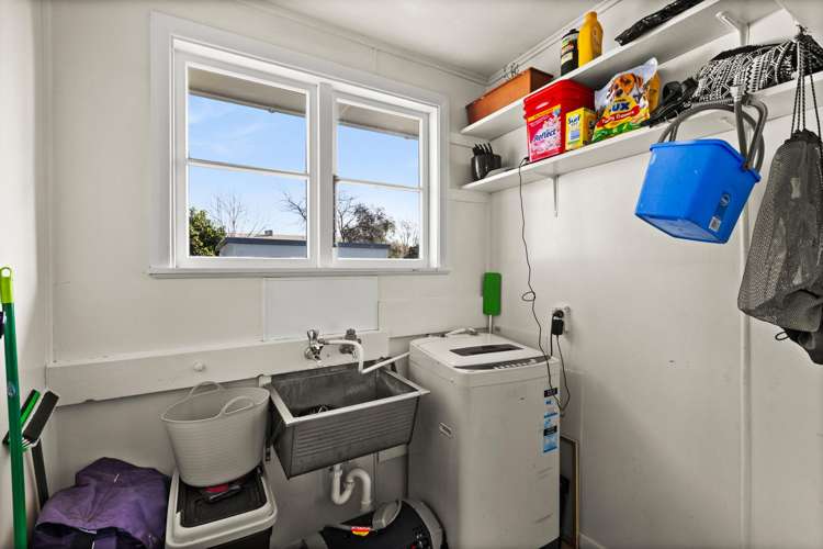 1016 Kauri Street Mahora_10