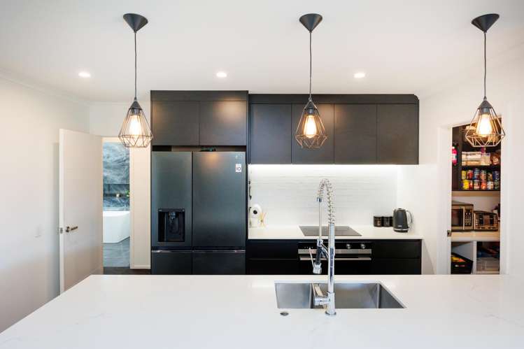 15 Atlantic Drive Fitzherbert_9