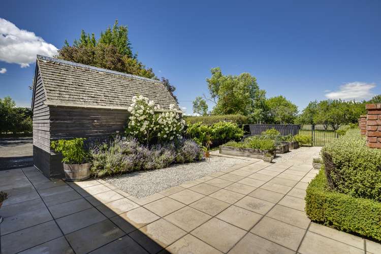 'Lochiel' - 105 Longlands Road West Longlands_13