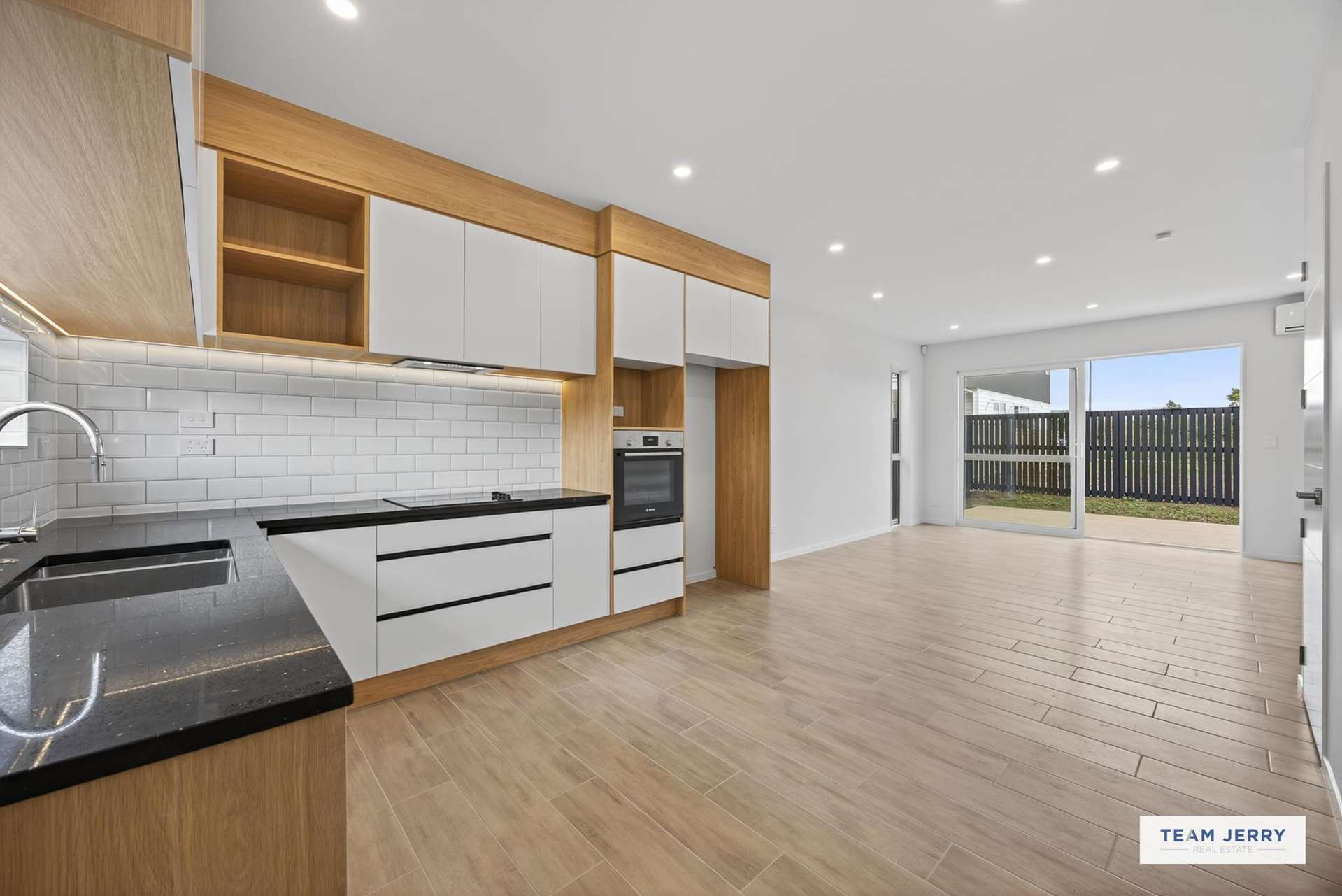 8 Longview Oak Lane Rosehill_0