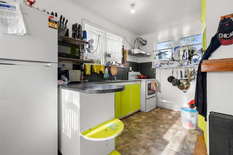 2 Ross Avenue Papatoetoe_5