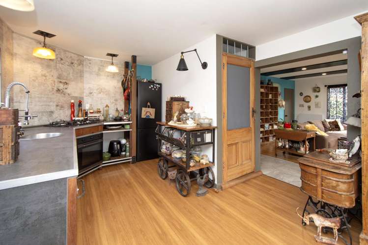 2/44 Shakespeare Road_3