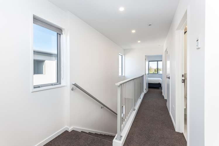 7 Kakapo Lane Redwood_12