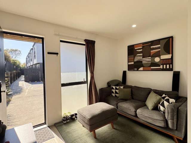 1/60 Triangle Road 11410_2