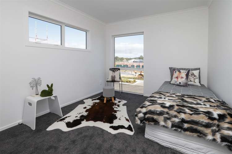 4 Squire Avenue Chartwell_12