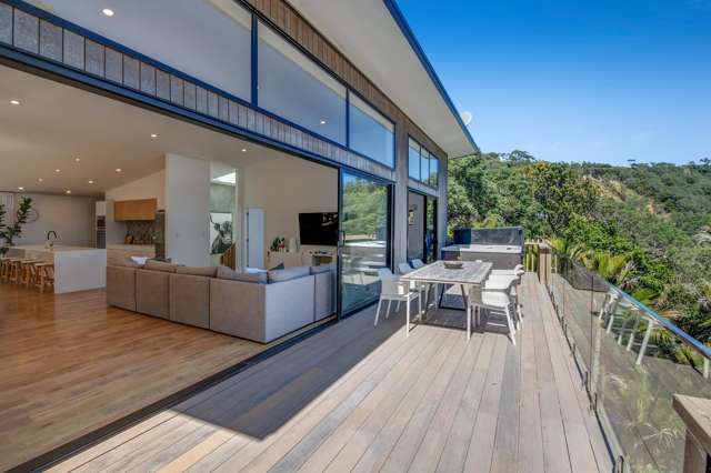167 Motutara Road Muriwai_1