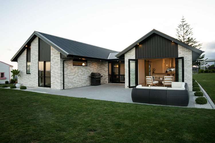 89A Burbush Road Burbush_2