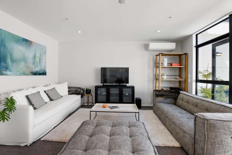 203/86 Alpha Street Cambridge_9