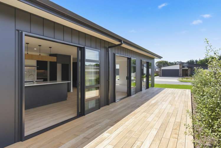 116 The Drive Paraparaumu Beach_10