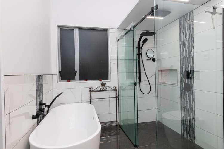 121 Schnell Drive Kelvin Grove_18