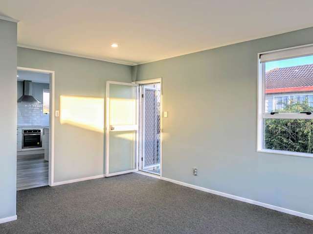 2/23 Penion Drive Flat Bush_3