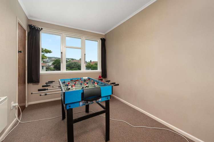 22a Twenty First Avenue 1068_7