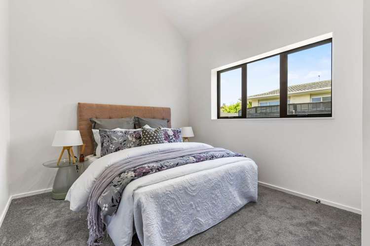 111a Glenmore Road Sunnyhills_19