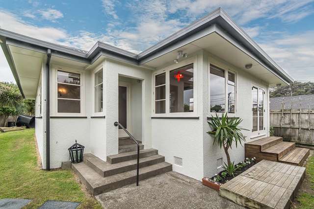 23 Eatwell Avenue Paraparaumu Beach_1