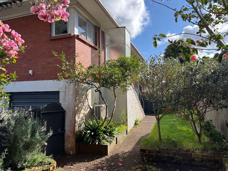 1/13 Richards Avenue Forrest Hill_11