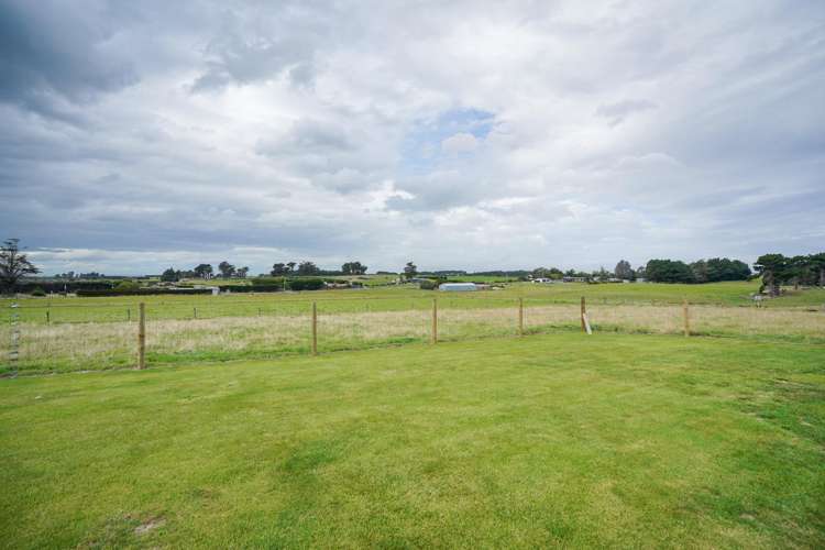 499 Avon Road Tisbury_21