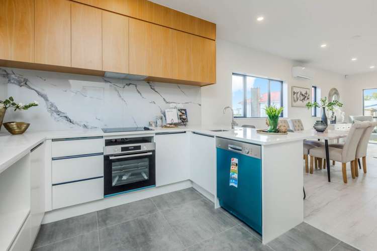 5/50 Newington Road Henderson_6