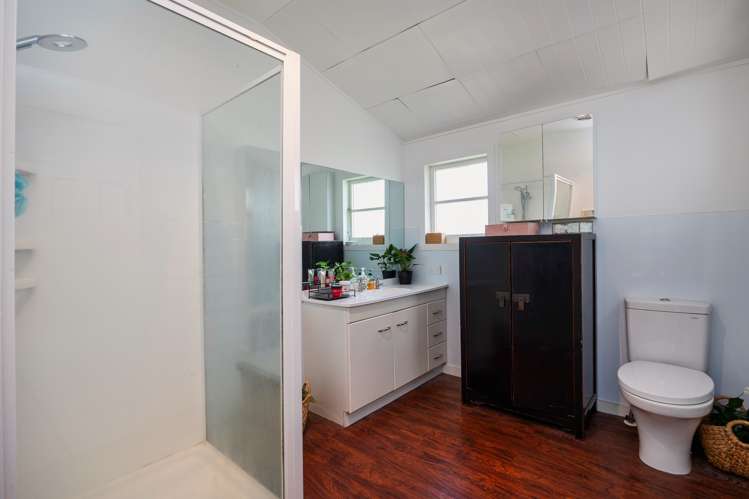 4 Summit Drive Mount Albert_27