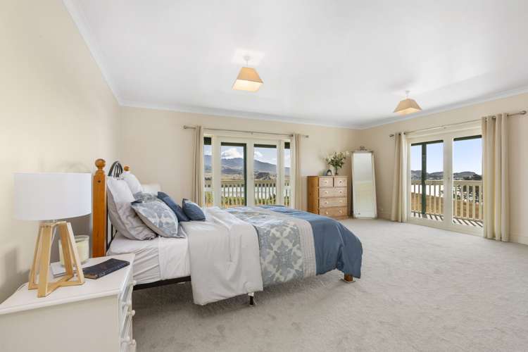 246 Hills Road Raglan_9