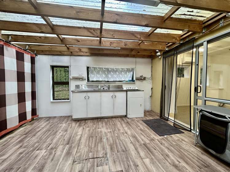 25 Trias road Totaravale_17