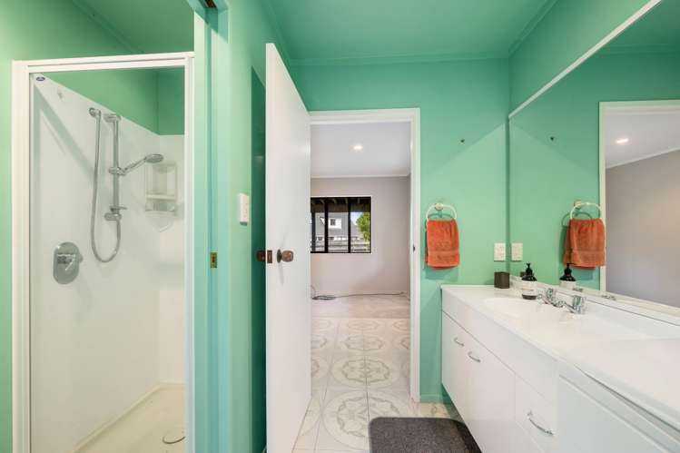 2/26 Angela Place Kinloch_14