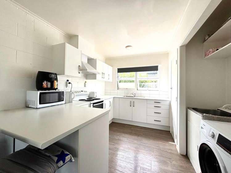 2/13 First Avenue Avenues_2